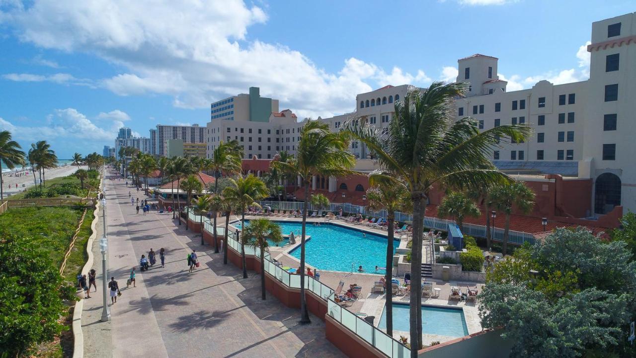 670 Partial Ocean View Hollywood Beach Дания-Бич Экстерьер фото