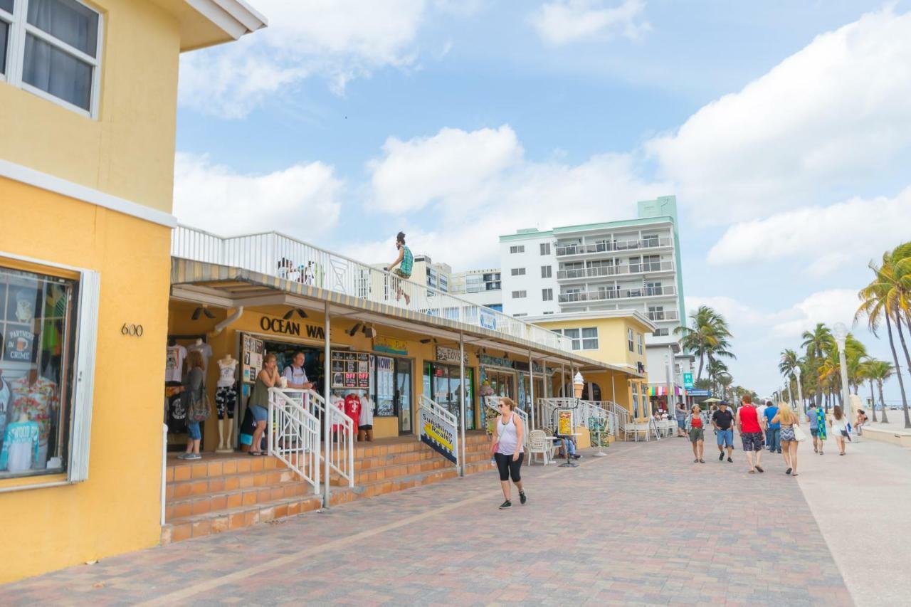 670 Partial Ocean View Hollywood Beach Дания-Бич Экстерьер фото