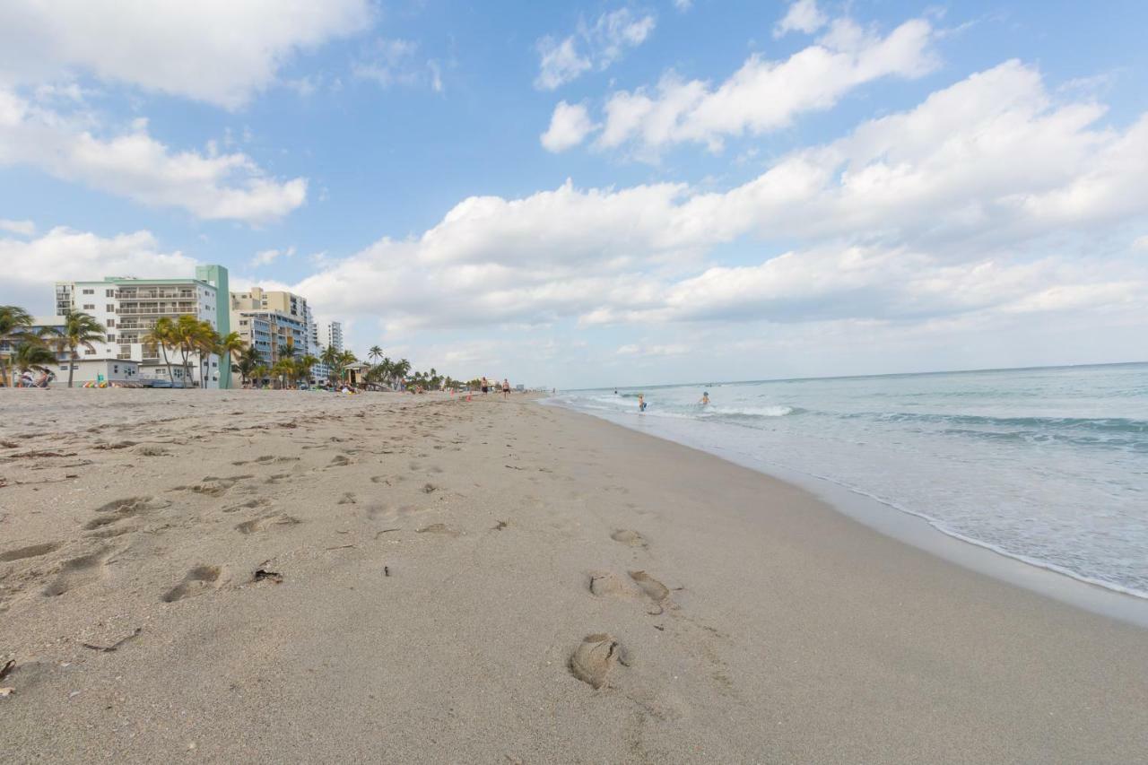 670 Partial Ocean View Hollywood Beach Дания-Бич Экстерьер фото