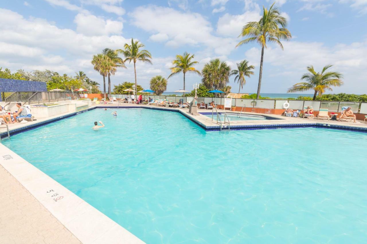 670 Partial Ocean View Hollywood Beach Дания-Бич Экстерьер фото
