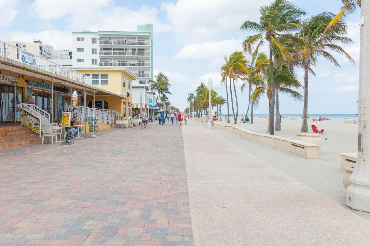 670 Partial Ocean View Hollywood Beach Дания-Бич Экстерьер фото