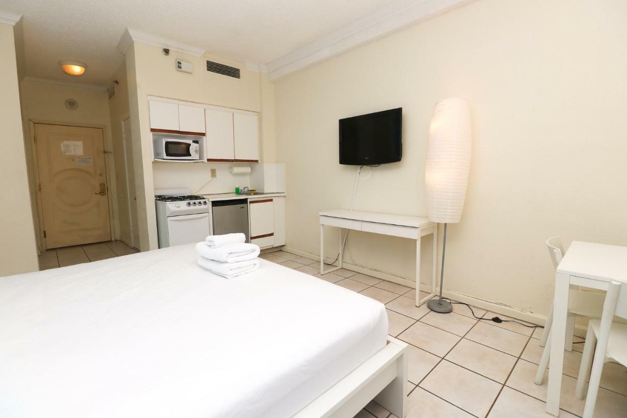 670 Partial Ocean View Hollywood Beach Дания-Бич Экстерьер фото